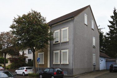 Hauptbild Renovierungsbedürftiges Wohnhaus